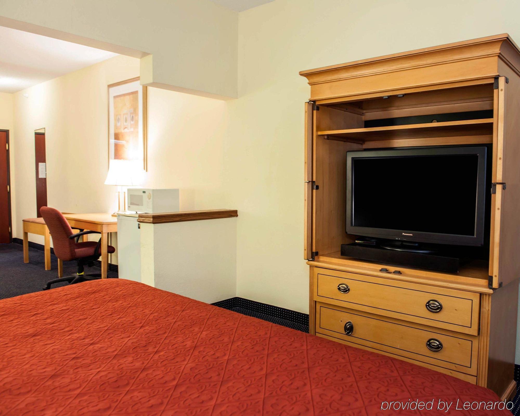 Quality Inn & Suites Anderson I-69 Exteriér fotografie