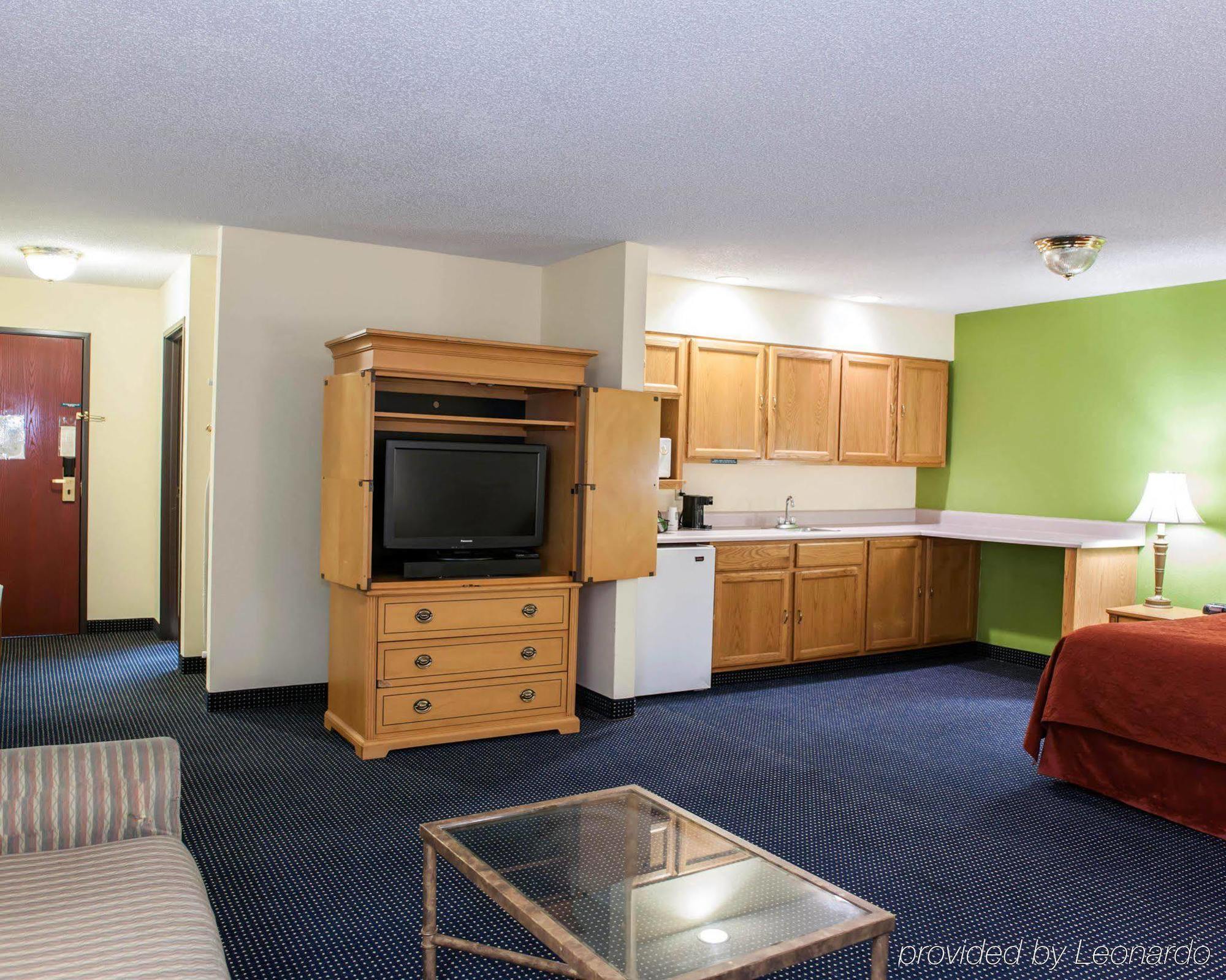 Quality Inn & Suites Anderson I-69 Exteriér fotografie
